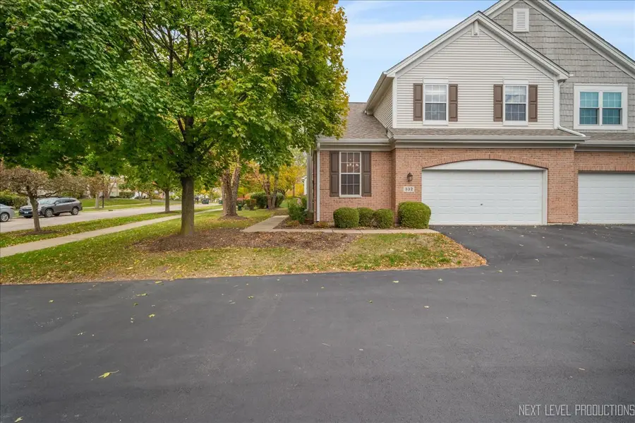 332 Wolcott Lane, Batavia, IL 60510 - Image #2