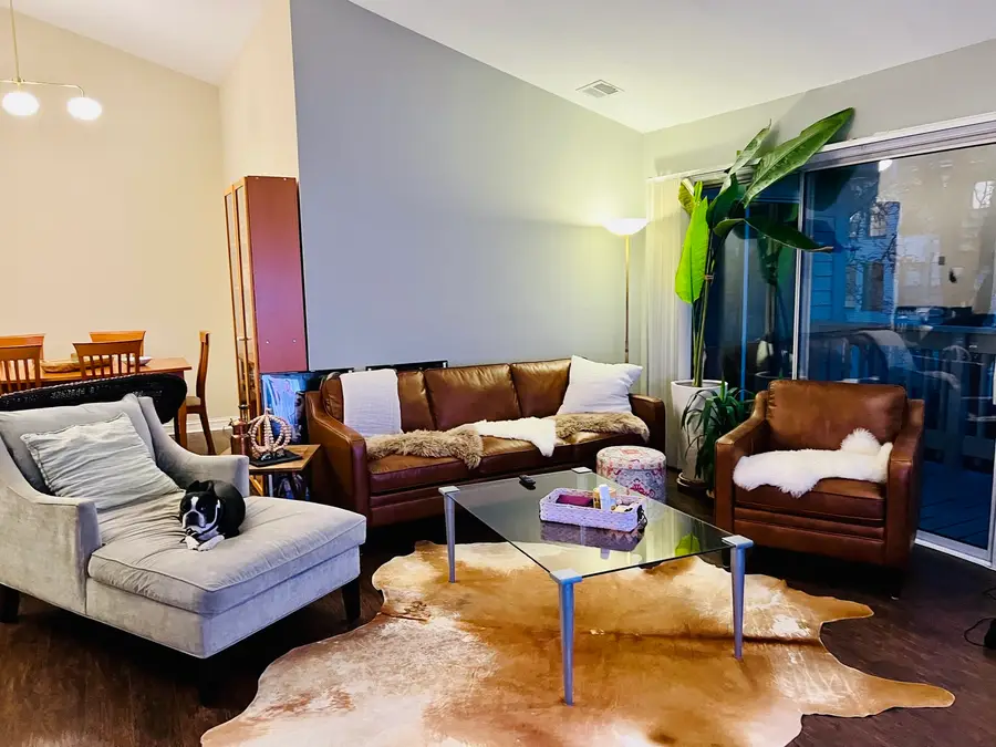 1389 E Evergreen Drive #8, Palatine, IL 60074 - Image #3