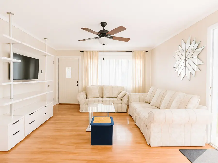 2009 Harding Avenue, Waukegan, IL 60085 - Image #2