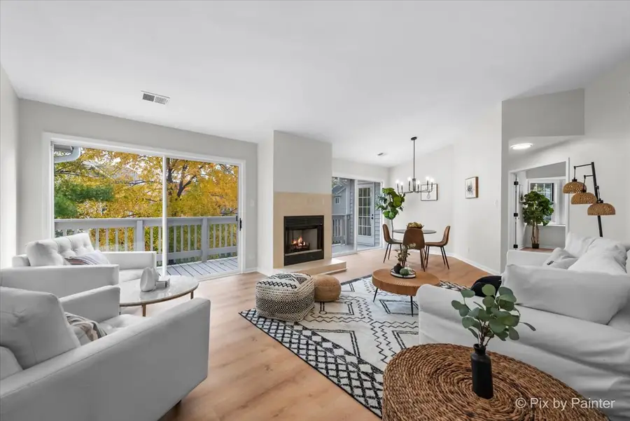 1349 E Evergreen Drive #4, Palatine, IL 60074 - Image #2