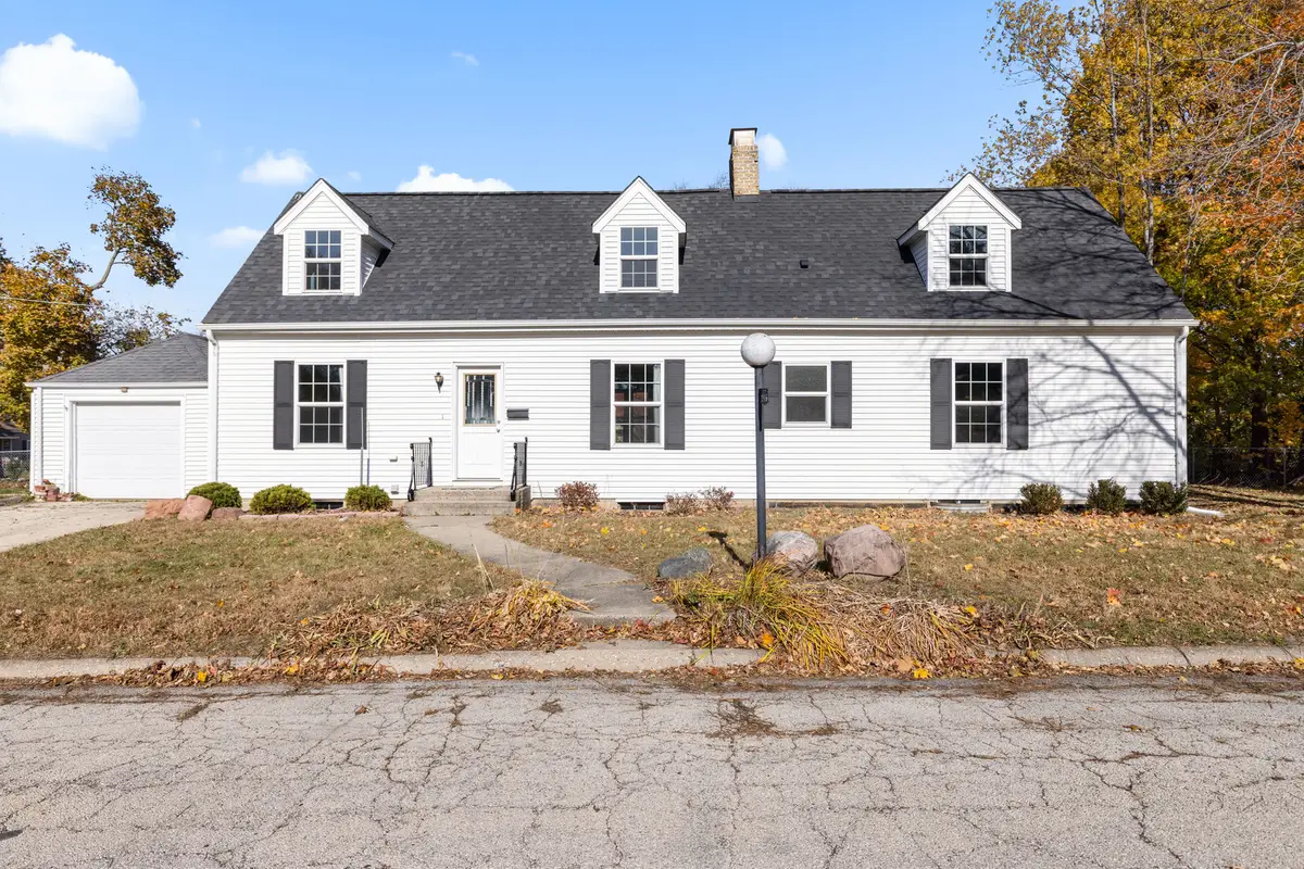 2906 Buckingham Drive, Rockford, IL 61107 - Image #1