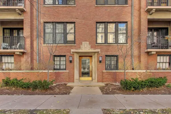 1633 E Hyde Park Boulevard #2D, Chicago, IL 60615