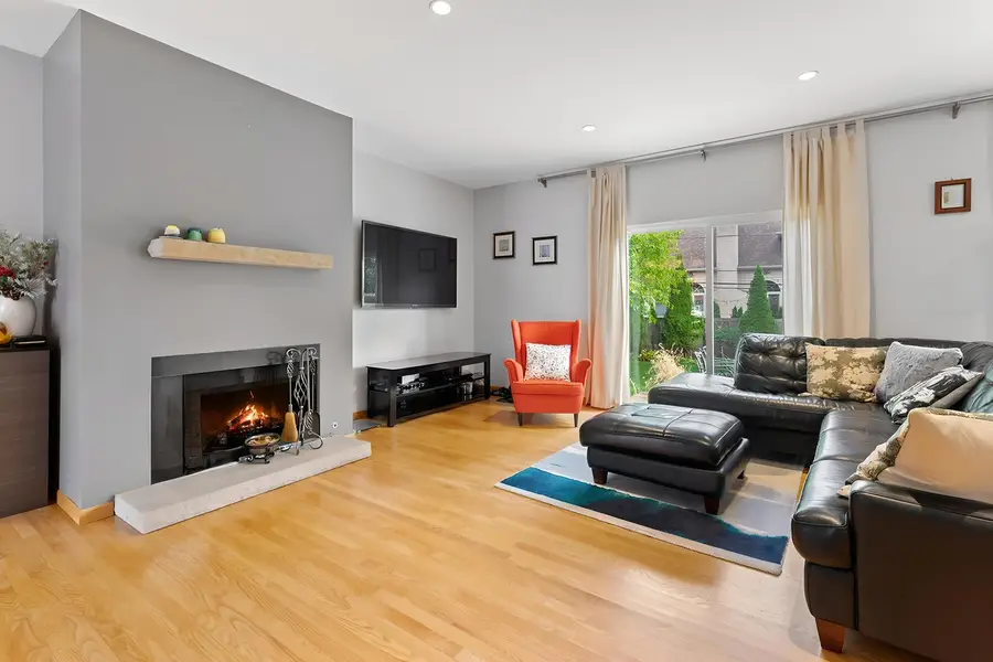 1649 Central Avenue, Northbrook, IL 60062 - Image #2