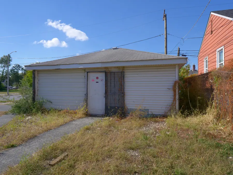 572 Douglas Avenue, Calumet City, IL 60409 - Image #3