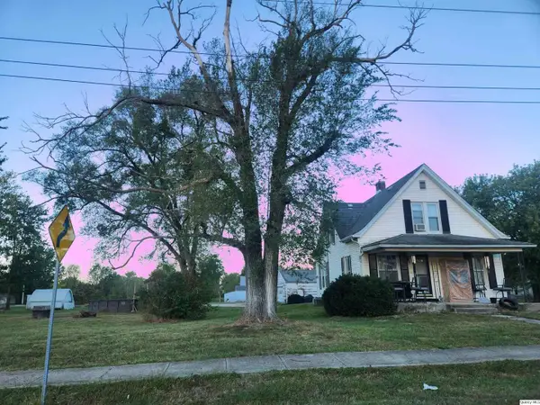 413 S Main, Loraine, IL 62349