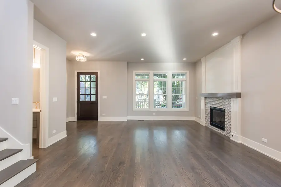 4118 N Springfield Avenue, Chicago, IL 60618 - Image #3