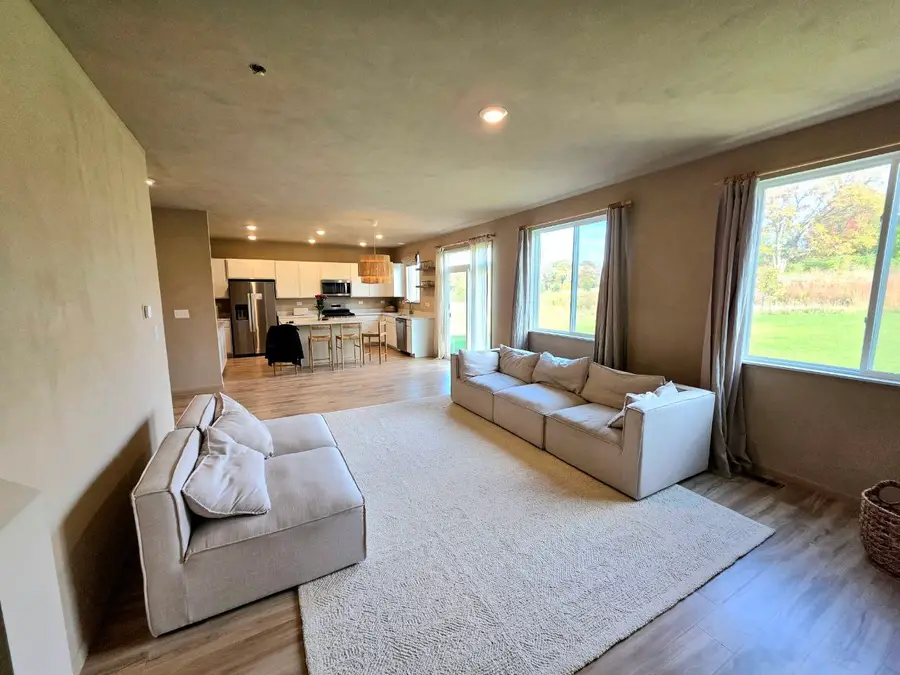 2381 Fairview Circle, Woodstock, IL 60098 - Image #3