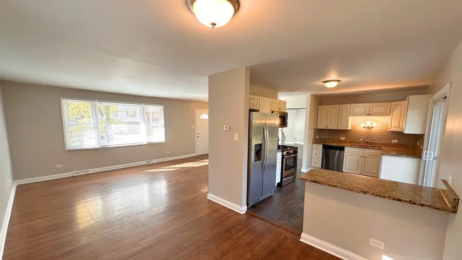 3214 Birchwood Drive, Hazel Crest, IL 60429 - Image #3