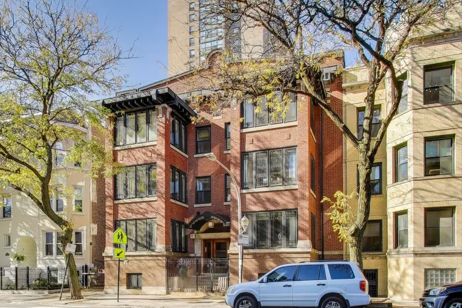 4176 N Clarendon Avenue #3N, Chicago, IL 60613 - Image #2