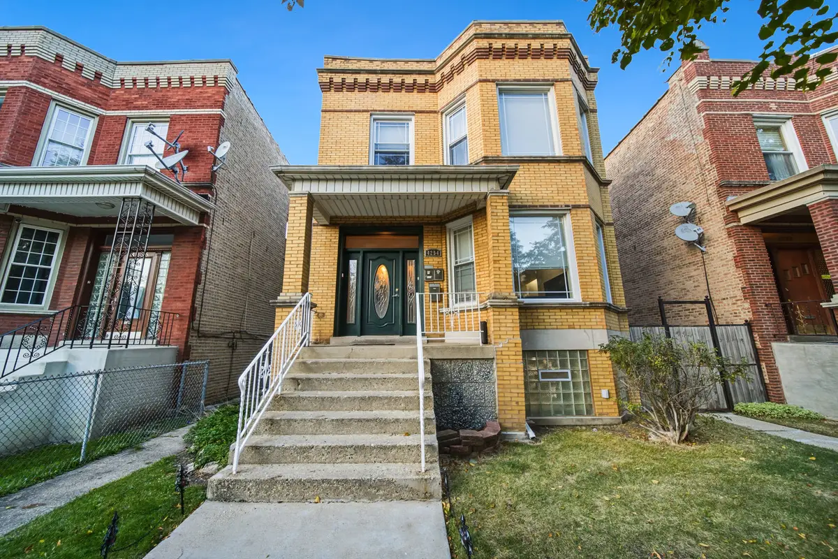 4254 W Wrightwood Avenue, Chicago, IL 60639 - Image #1
