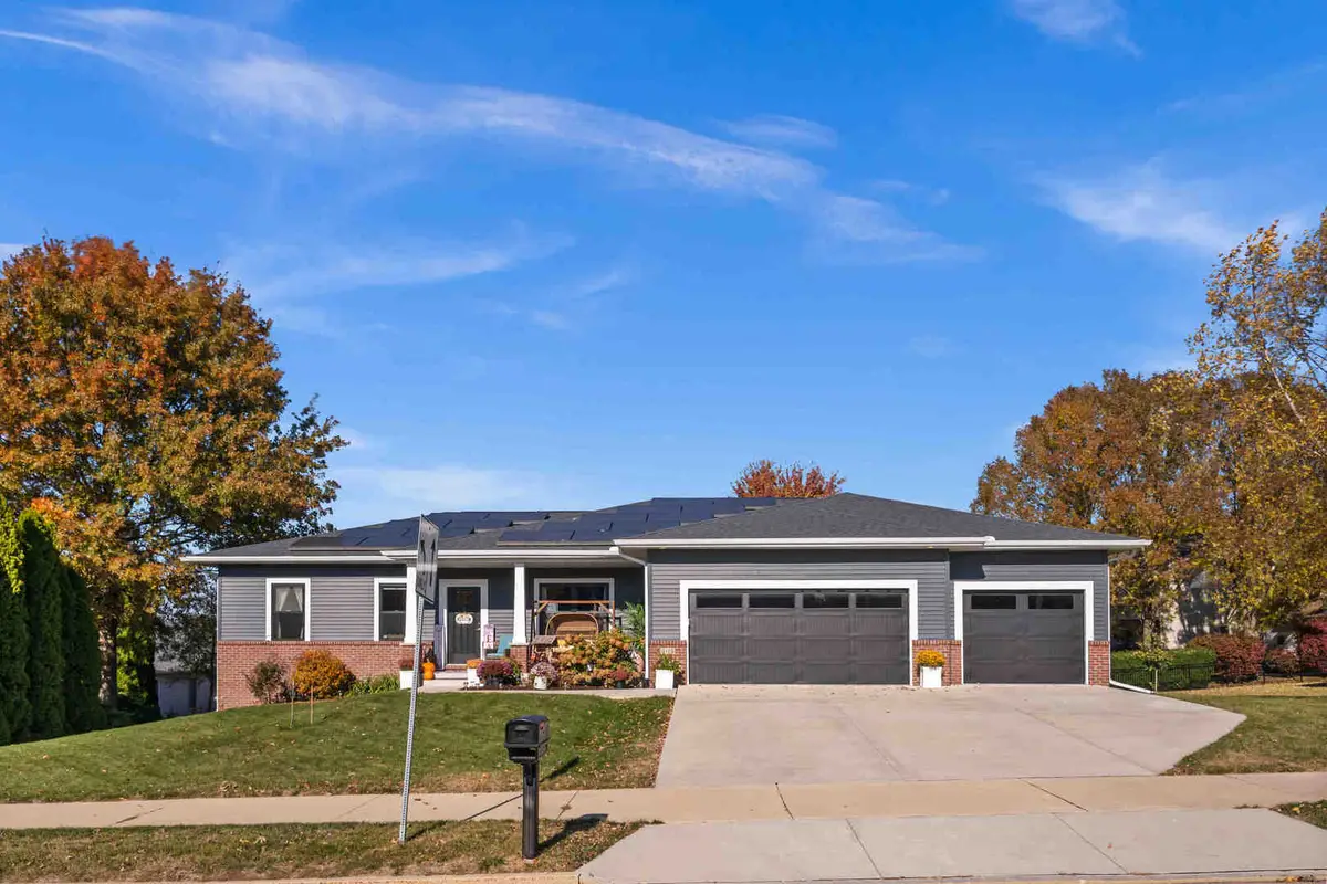 3103 Fox Creek Road, Bloomington, IL 61705 - Image #1