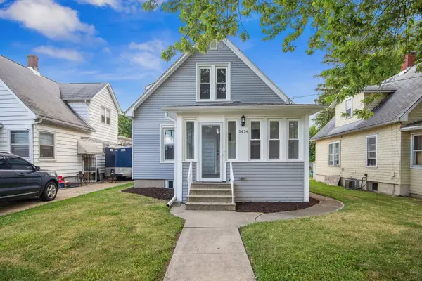 1424 Clark Street, DeKalb, IL 60115