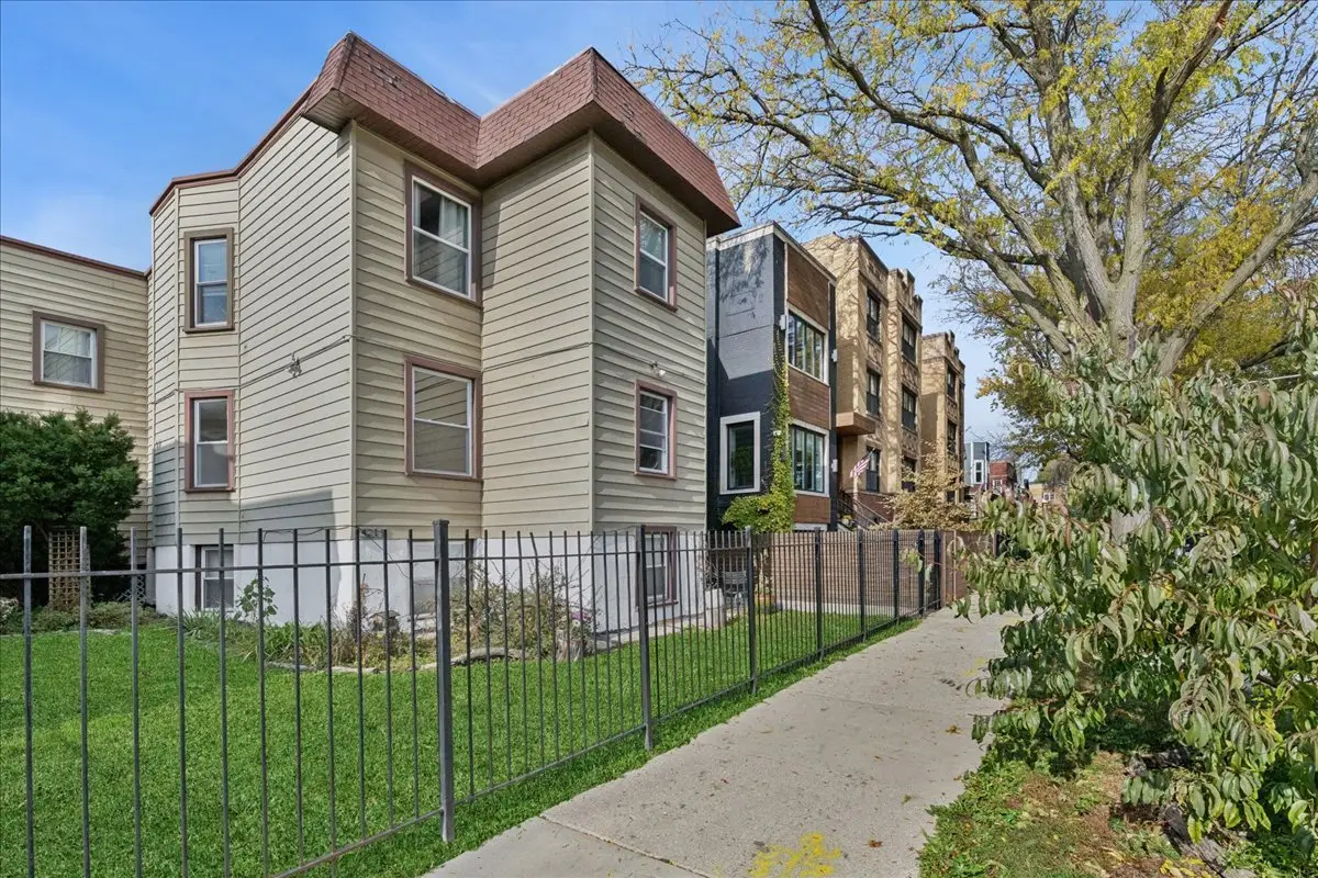 Address Withheld By Seller, Chicago, IL 60618 - Image #1