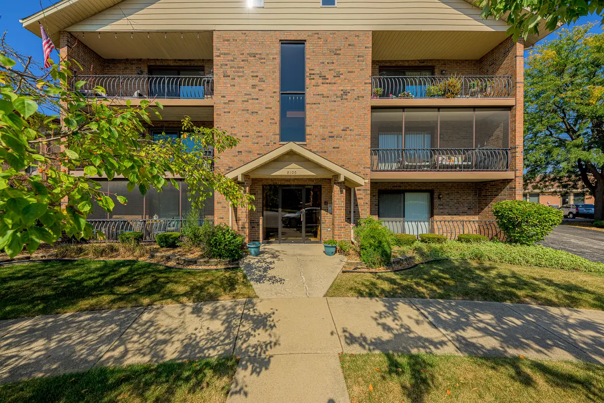 8106 168th Place #3W, Tinley Park, IL 60477 - Image #1