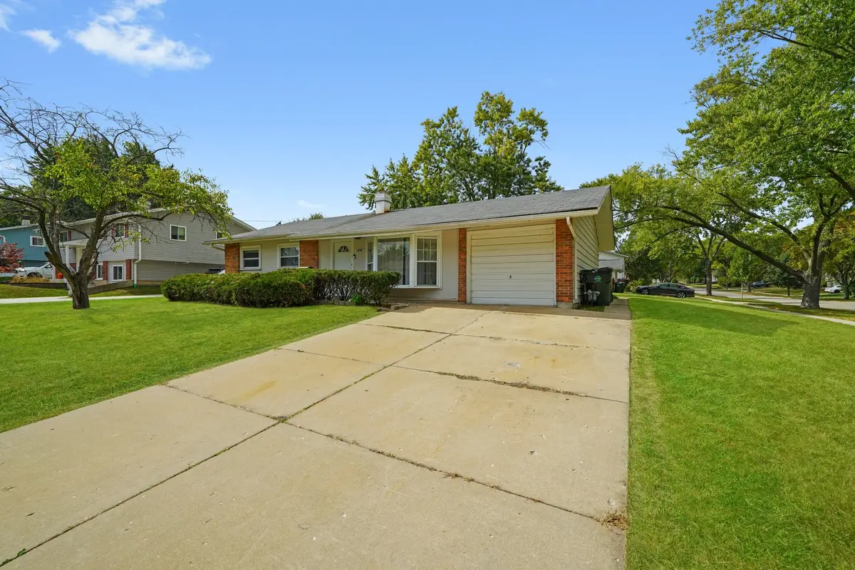 1490 Highland Boulevard, Hoffman Estates, IL 60169 - Image #1