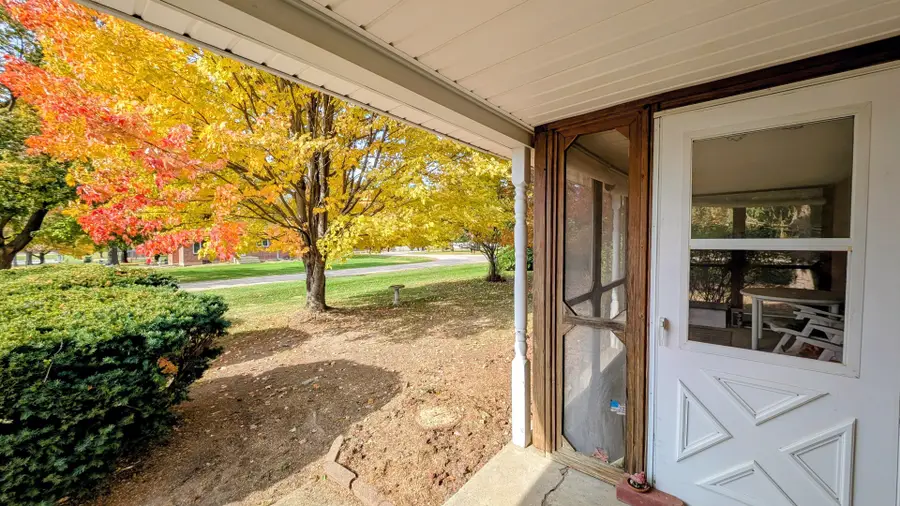 1873 N Weller Drive, Mount Morris, IL 61054 - Image #2