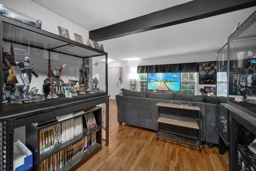 763 Highview Court, Antioch, IL 60002 - Image #3