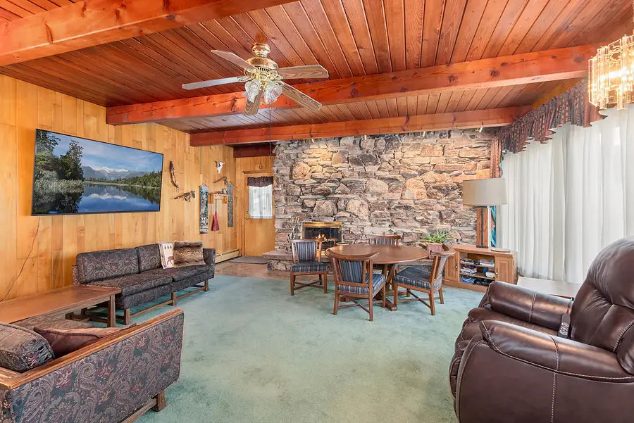 Address Withheld By Seller, Willow Springs, IL 60480 - Image #3