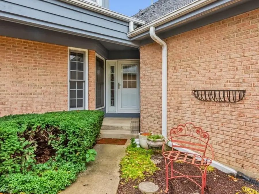 Address Withheld By Seller, Bloomingdale, IL 60108 - Image #2