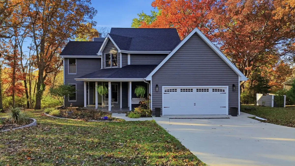 507 N Sangamon Lane, Dixon, IL 61021 - Image #1