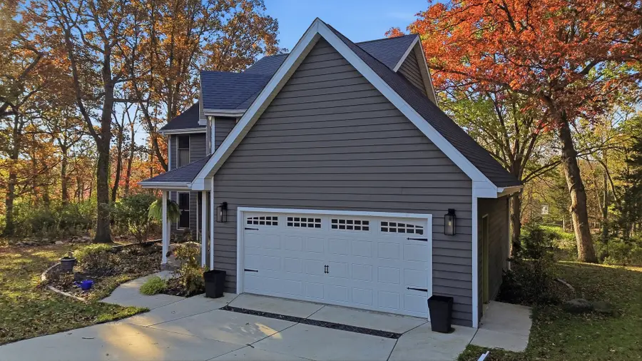 507 N Sangamon Lane, Dixon, IL 61021 - Image #3