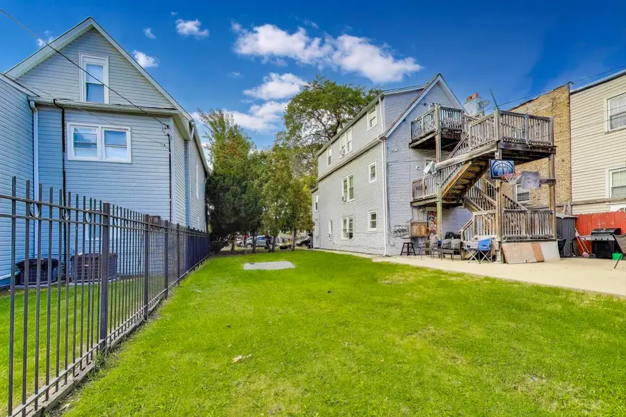 Address Withheld By Seller, Chicago, IL 60625 - Image #2