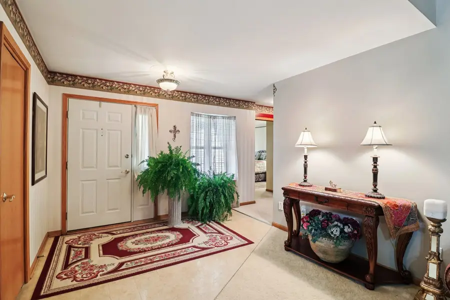 1923 Schomer Court #1923, Aurora, IL 60505 - Image #3