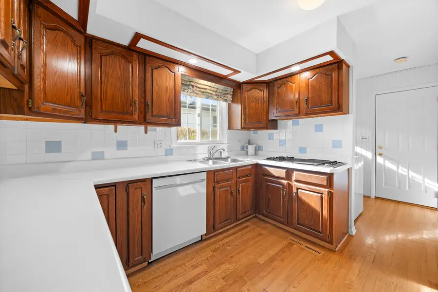 Address Withheld By Seller, Arlington Heights, IL 60004 - Image #3