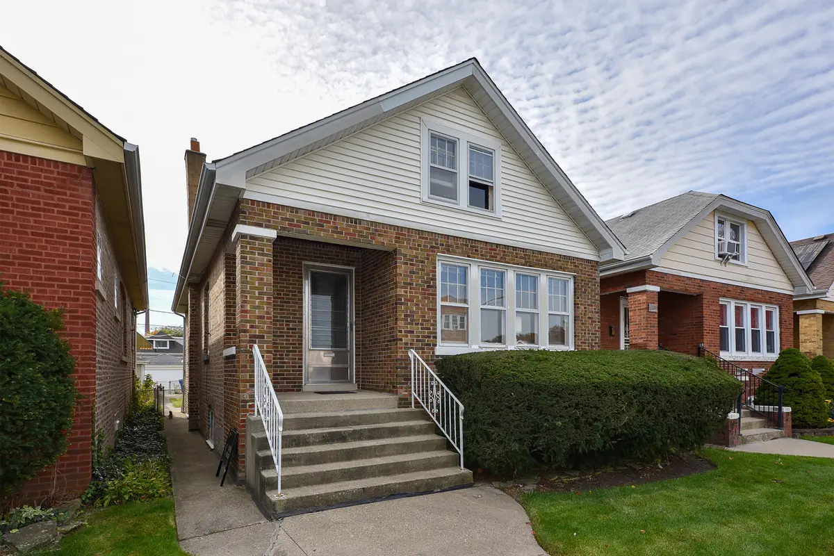 Address Withheld By Seller, Chicago, IL 60630 - Image #1