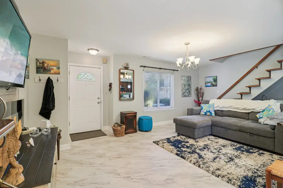 1685 Cornell Drive, Hoffman Estates, IL 60169 - Image #3