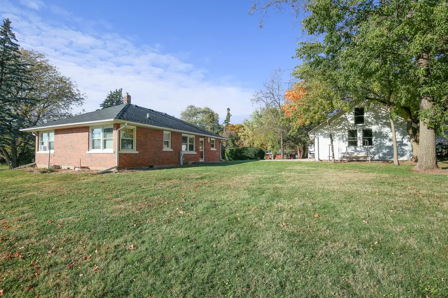 124 W Brown Street, Franklin Grove, IL 61031 - Image #3