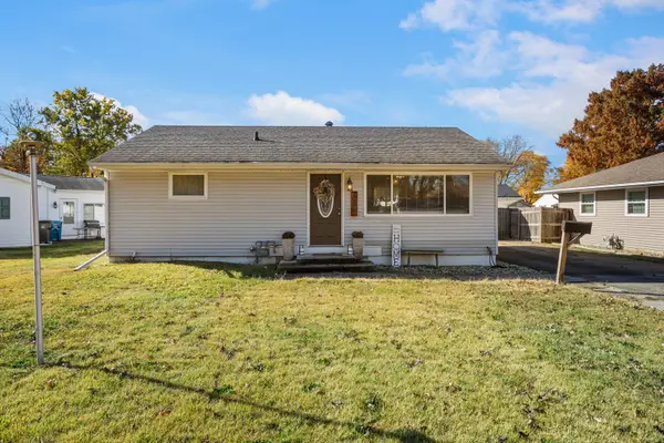 708 S Emerson Street, Monticello, IL 61856