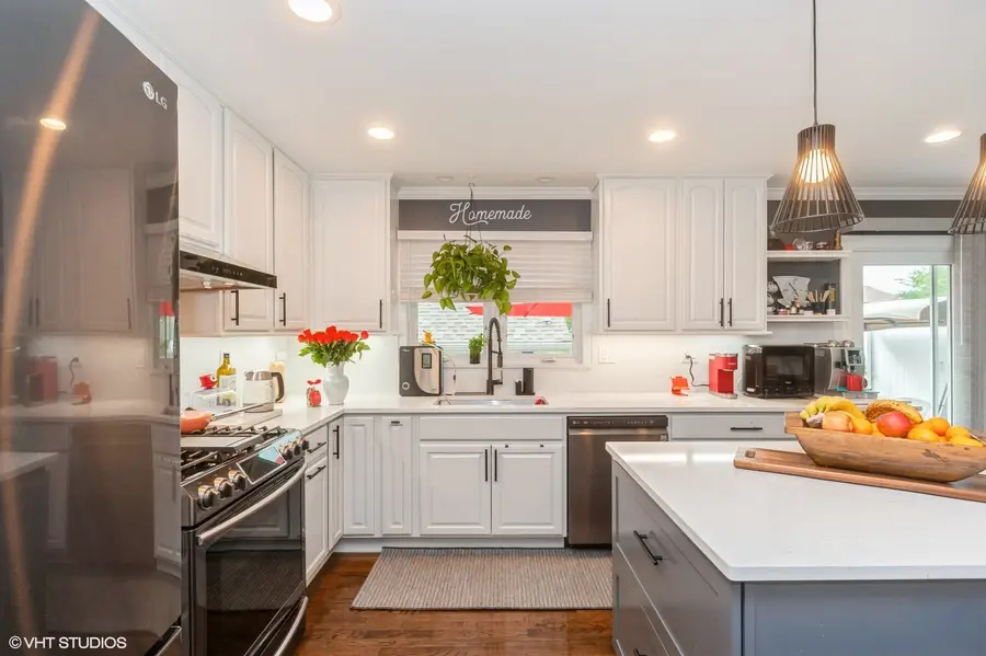 Address Withheld By Seller, Vernon Hills, IL 60061 - #3