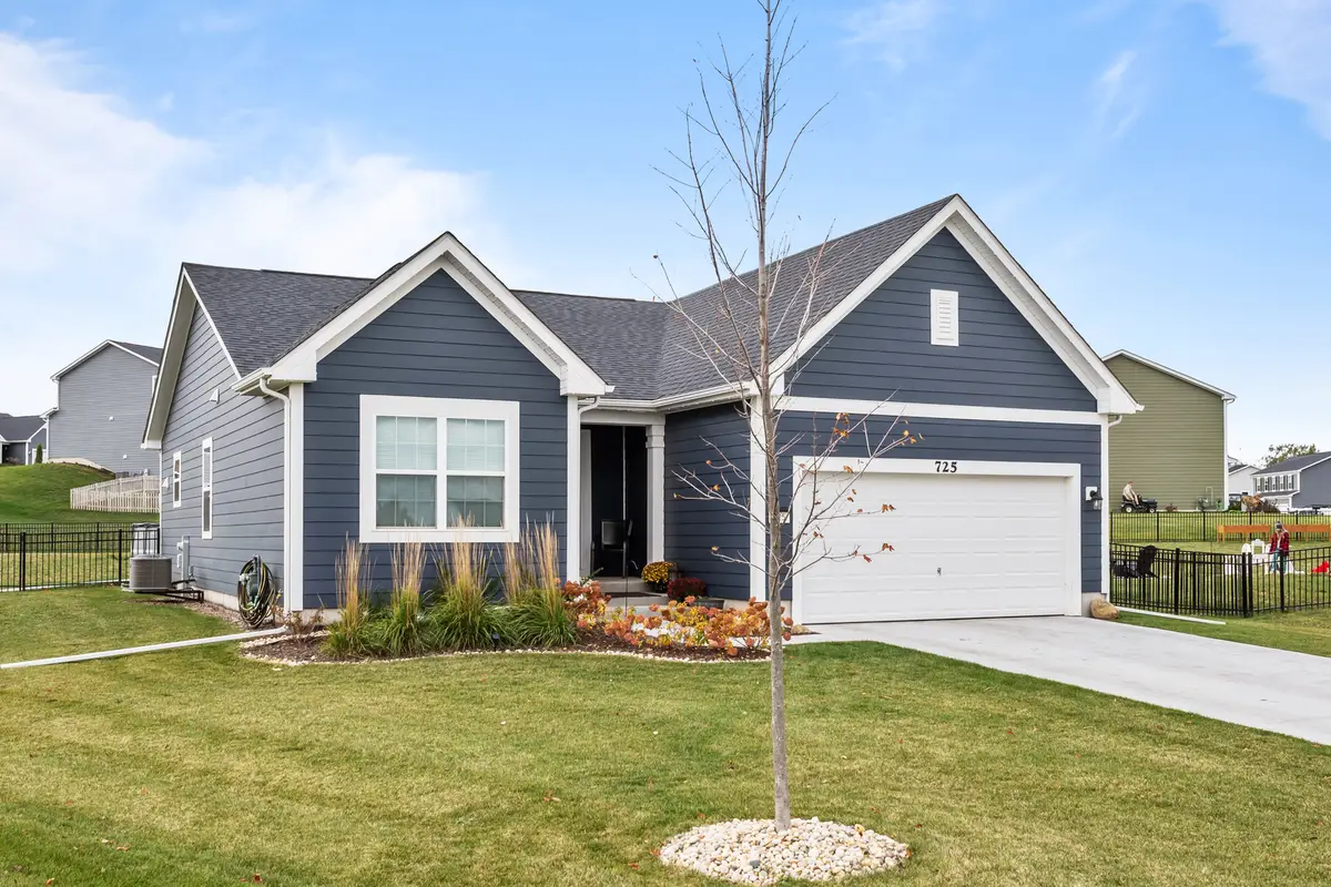 725 Cloverleaf Drive, Marengo, IL 60152 - Image #1