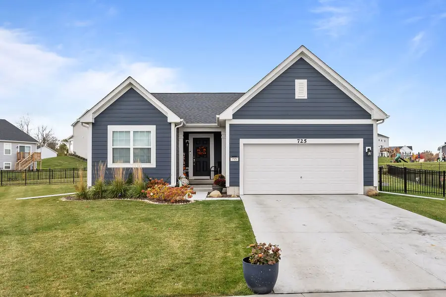 725 Cloverleaf Drive, Marengo, IL 60152 - Image #2