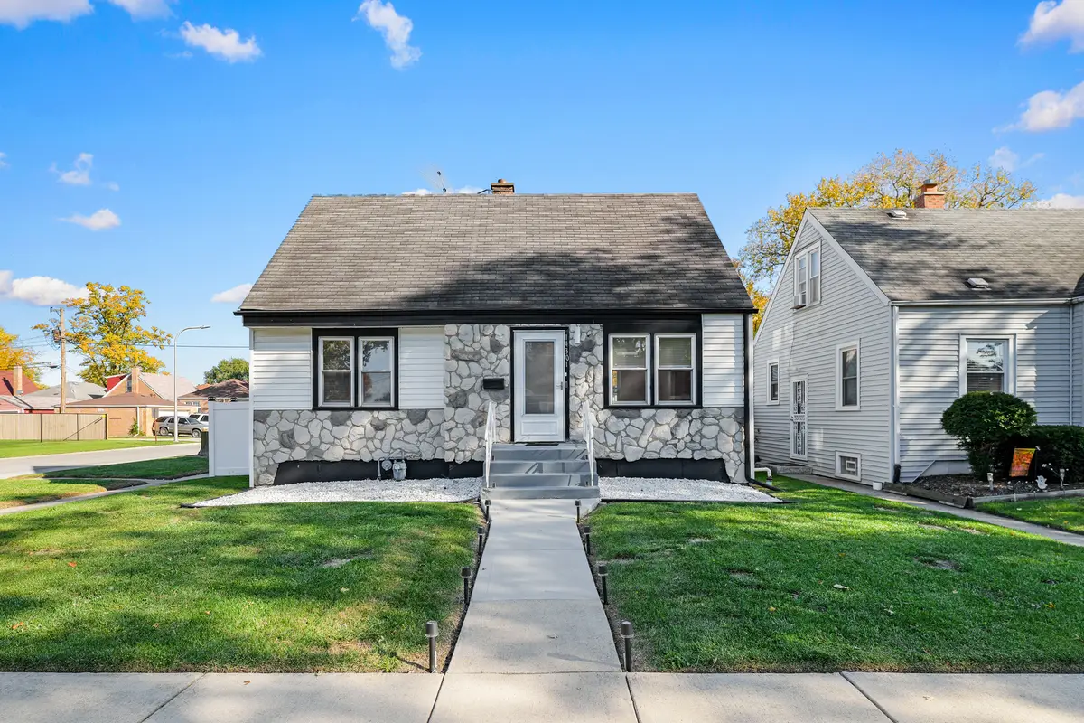14301 Parnell Avenue, Harvey, IL 60426 - Image #1