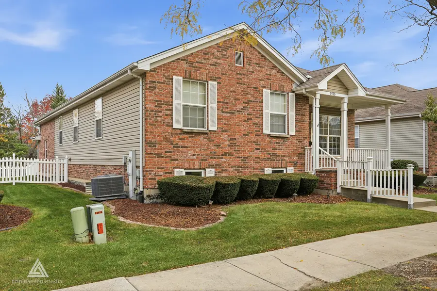 9430 Georgetown Square, Orland Park, IL 60467 - Image #3