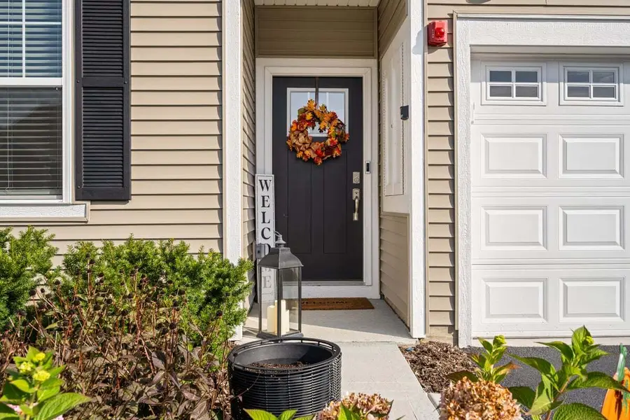 273 Ridley Street, North Aurora, IL 60542 - Image #2