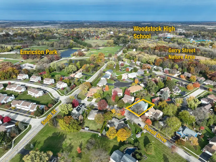 973 Duvall Drive, Woodstock, IL 60098 - Image #2