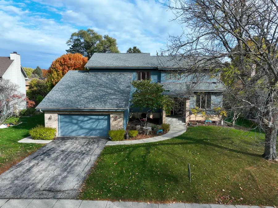 973 Duvall Drive, Woodstock, IL 60098 - Image #3