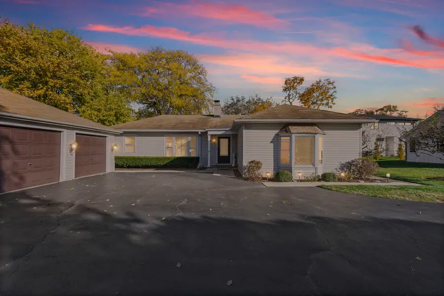 Address Withheld By Seller, Glenview, IL 60026 - Image #3