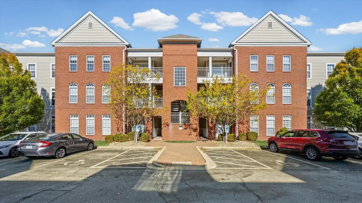 1905 N Lincoln Avenue #219, Urbana, IL 61801 - Image #1