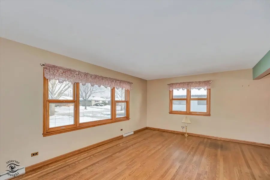 Address Withheld By Seller, Downers Grove, IL 60515 - Image #3