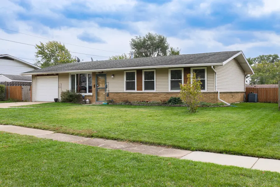 9425 Pine Street, Mokena, IL 60448 - Image #2
