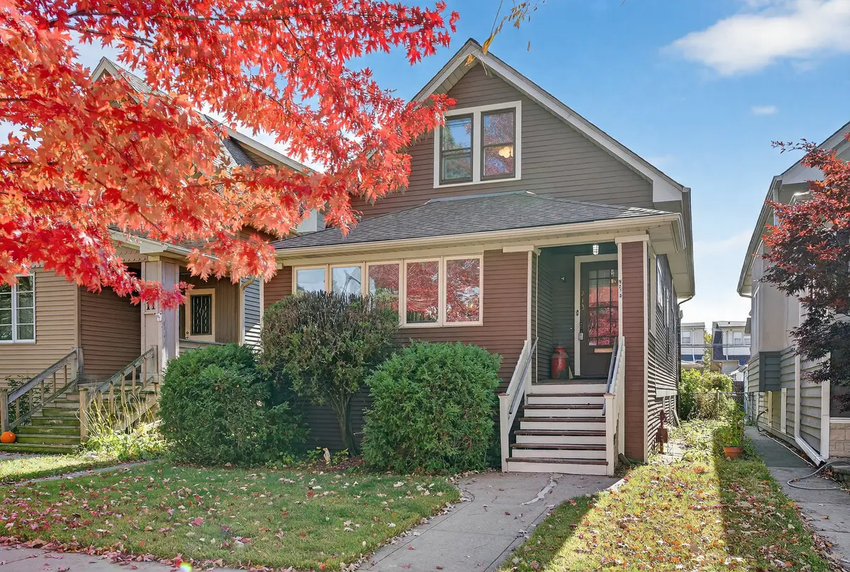 5213 W Warner Avenue, Chicago, IL 60641 - Image #1