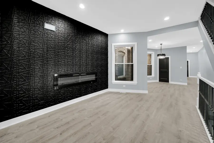 4343 S Ellis Avenue, Chicago, IL 60653 - Image #3