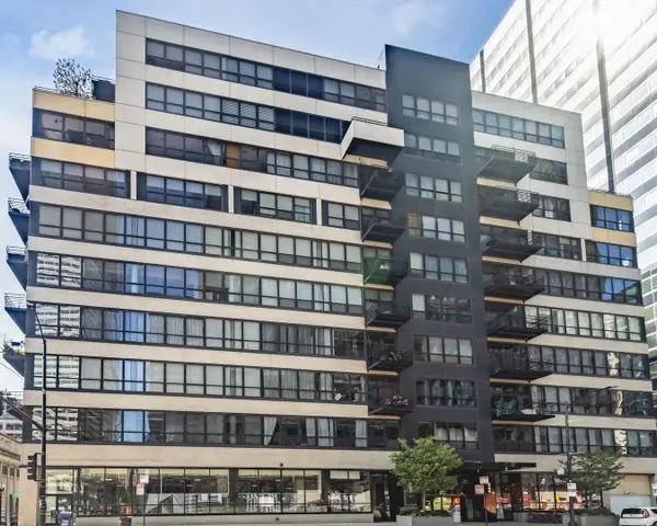 130 S Canal Street #211, Chicago, IL 60606