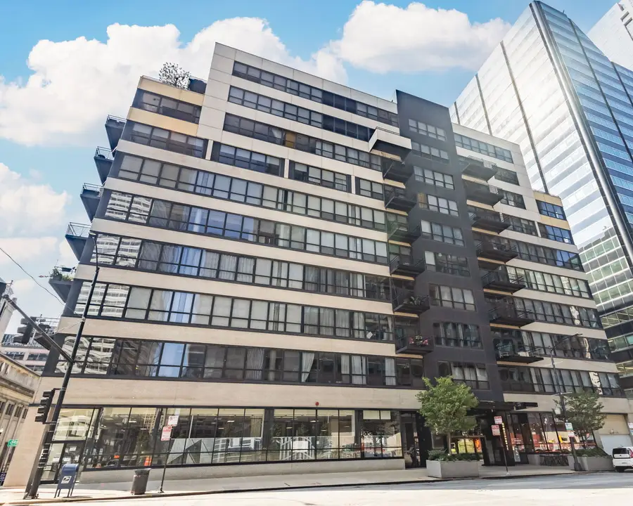 130 S Canal Street #211, Chicago, IL 60606 - Image #2