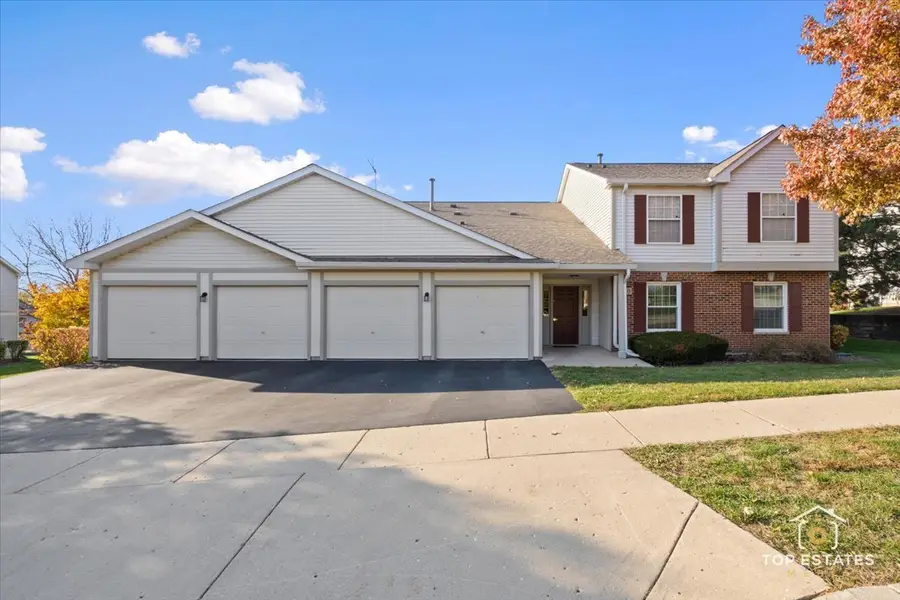 310 Buckingham Circle, Elgin, IL 60120 - Image #2