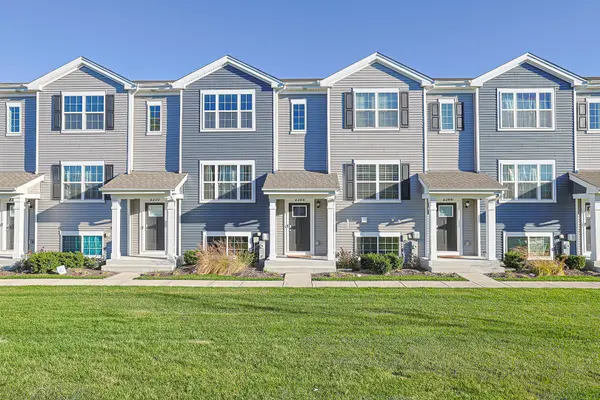 2368 Alison Avenue, Pingree Grove, IL 60140